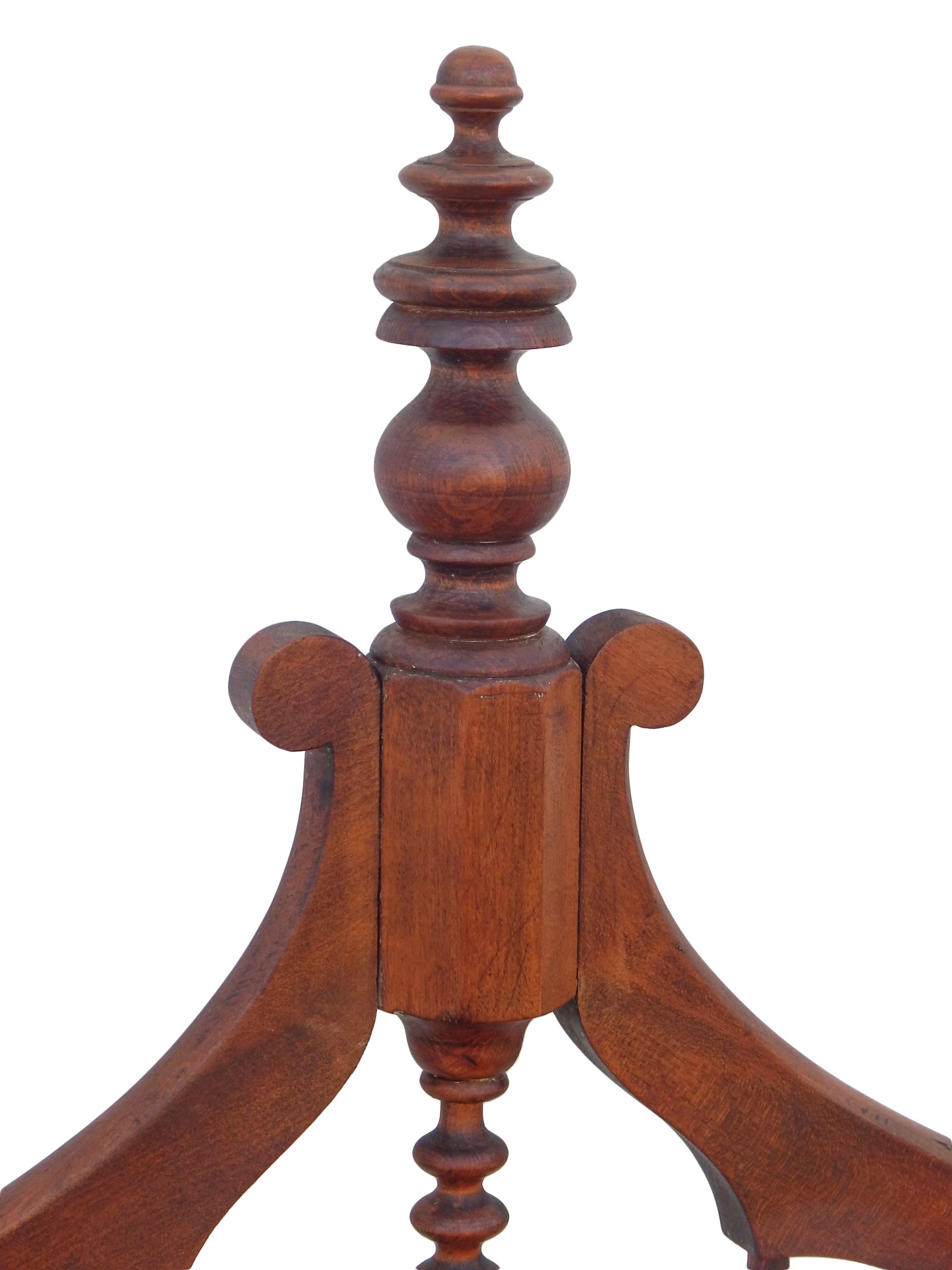 Gothic Style Bobbin Bed - Image 11