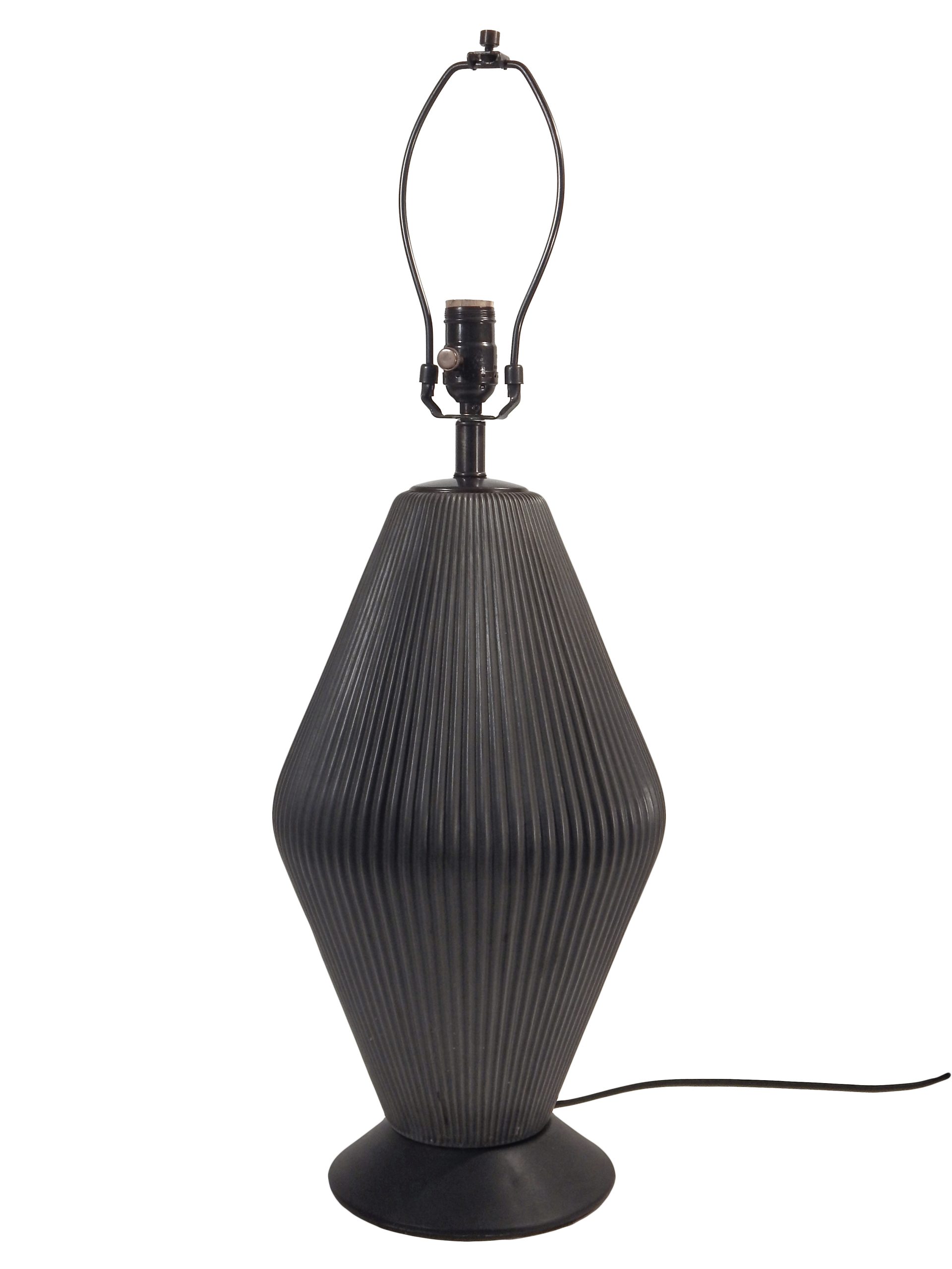 Gerald Thurston Table Lamp - Image 8