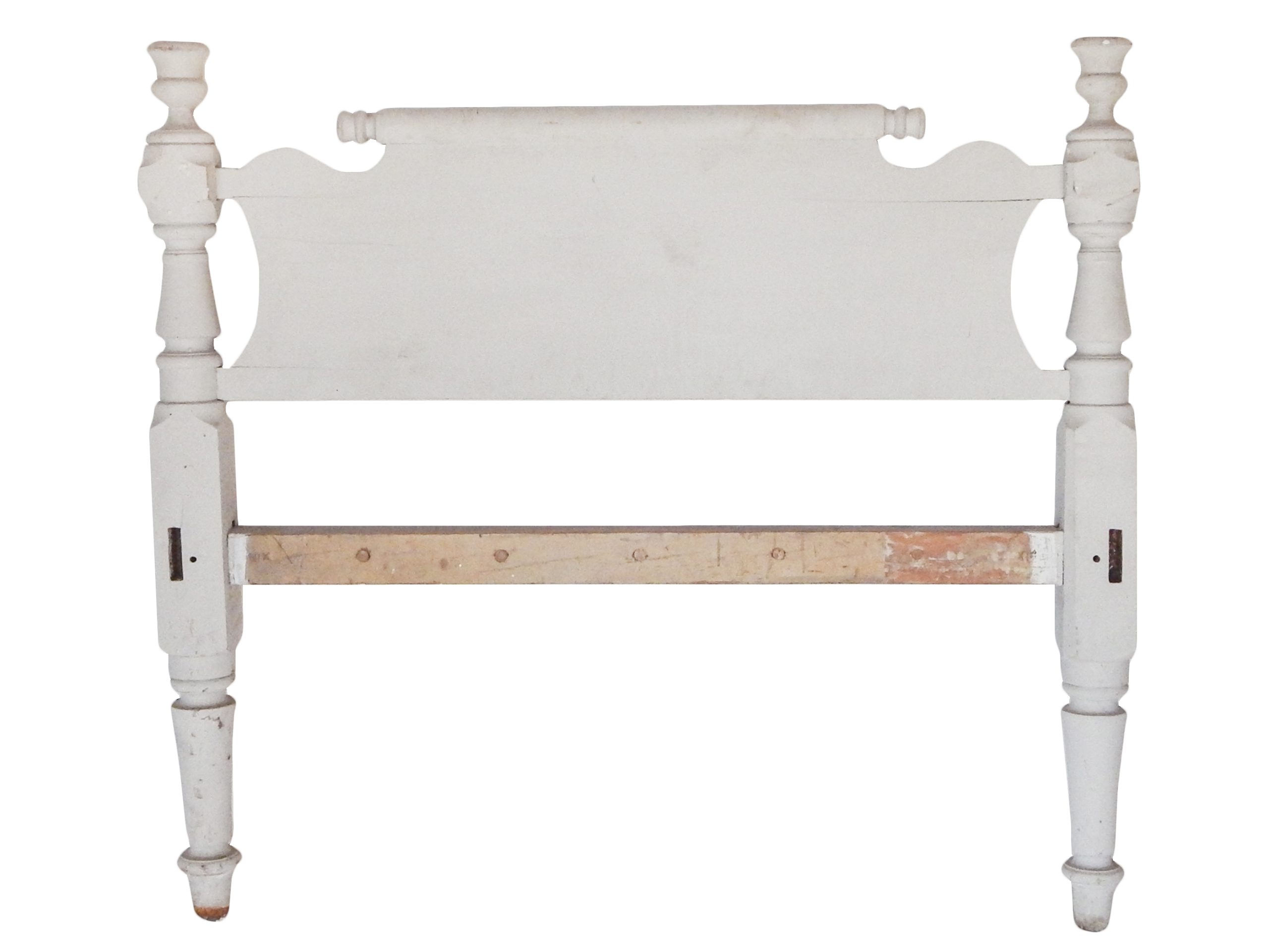 Heavy Wood Turned Three-Quarter Bed - Image 4