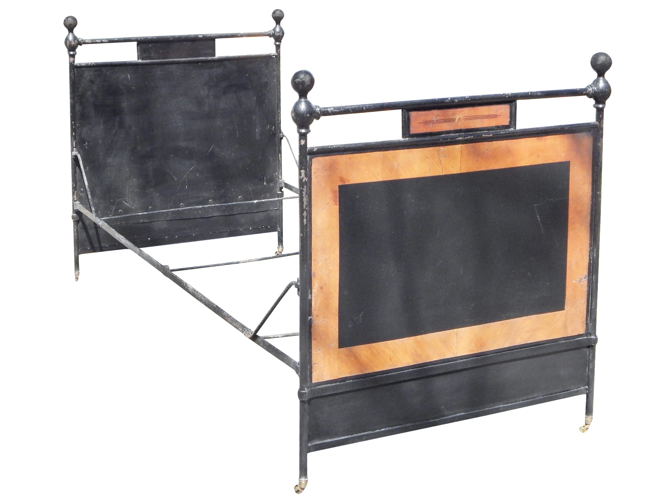 Black Iron Day Bed - Image 6