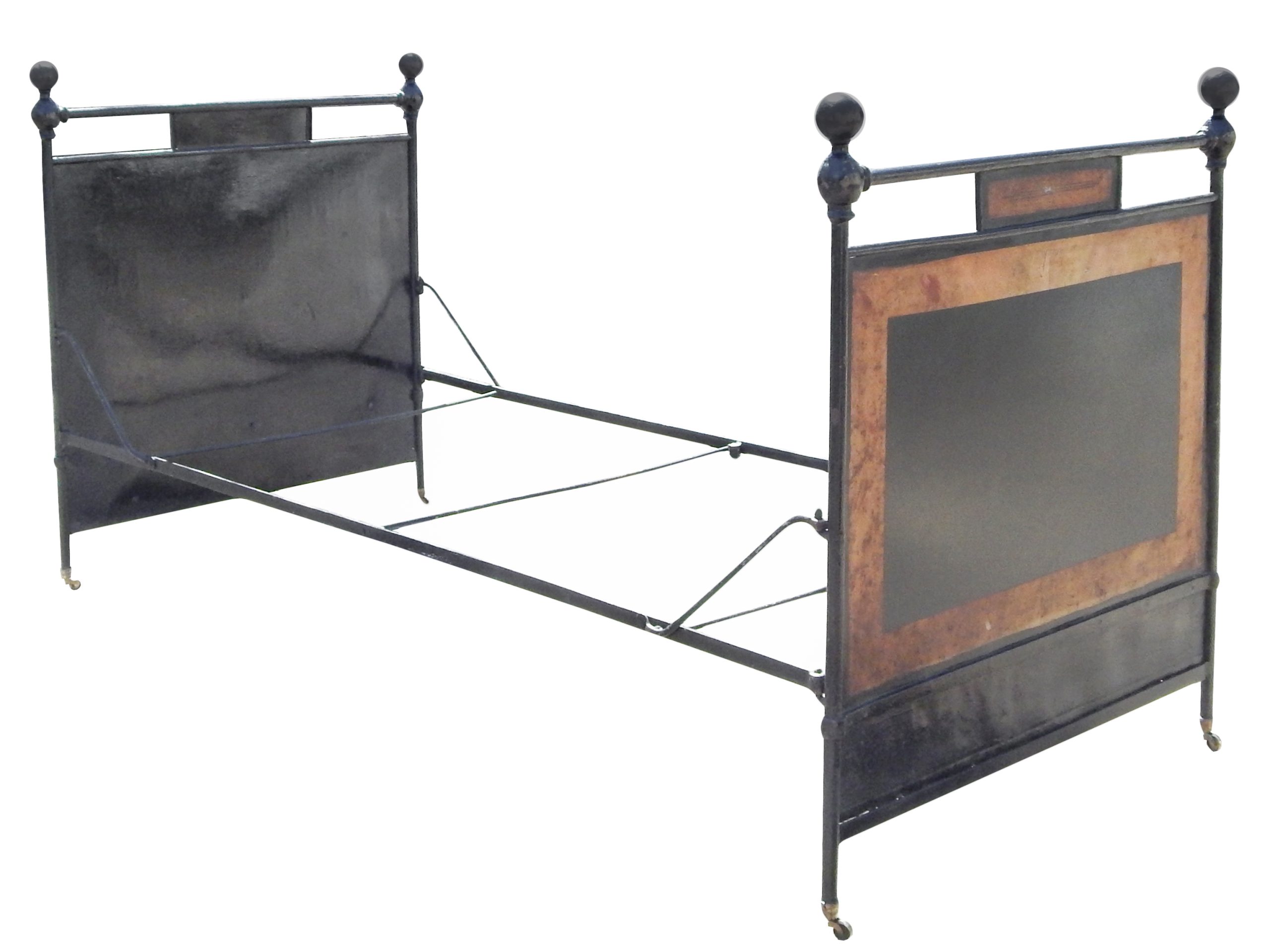 Black Iron Day Bed - Image 9