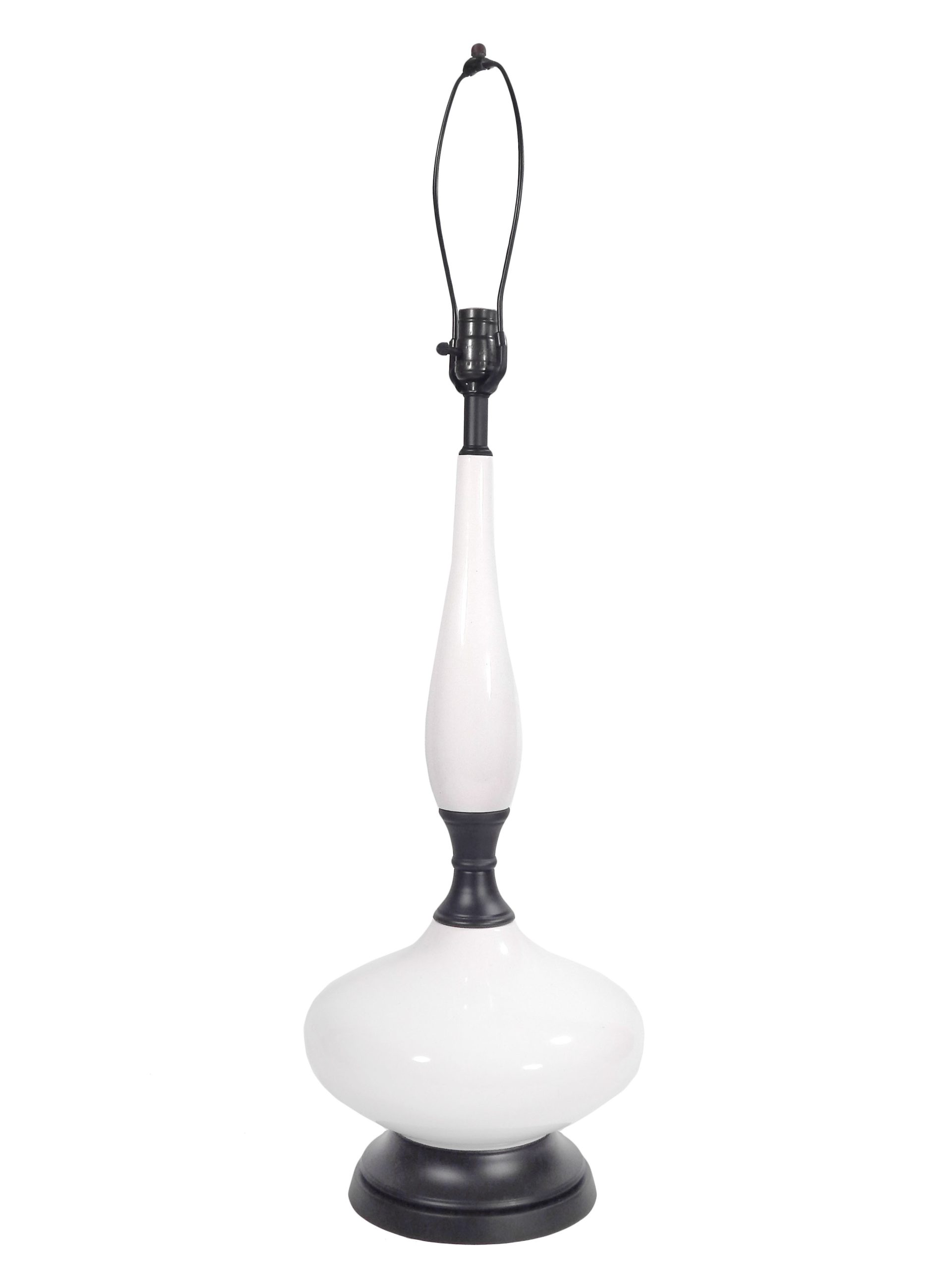 Pair of White Porcelain Lamps - Image 5