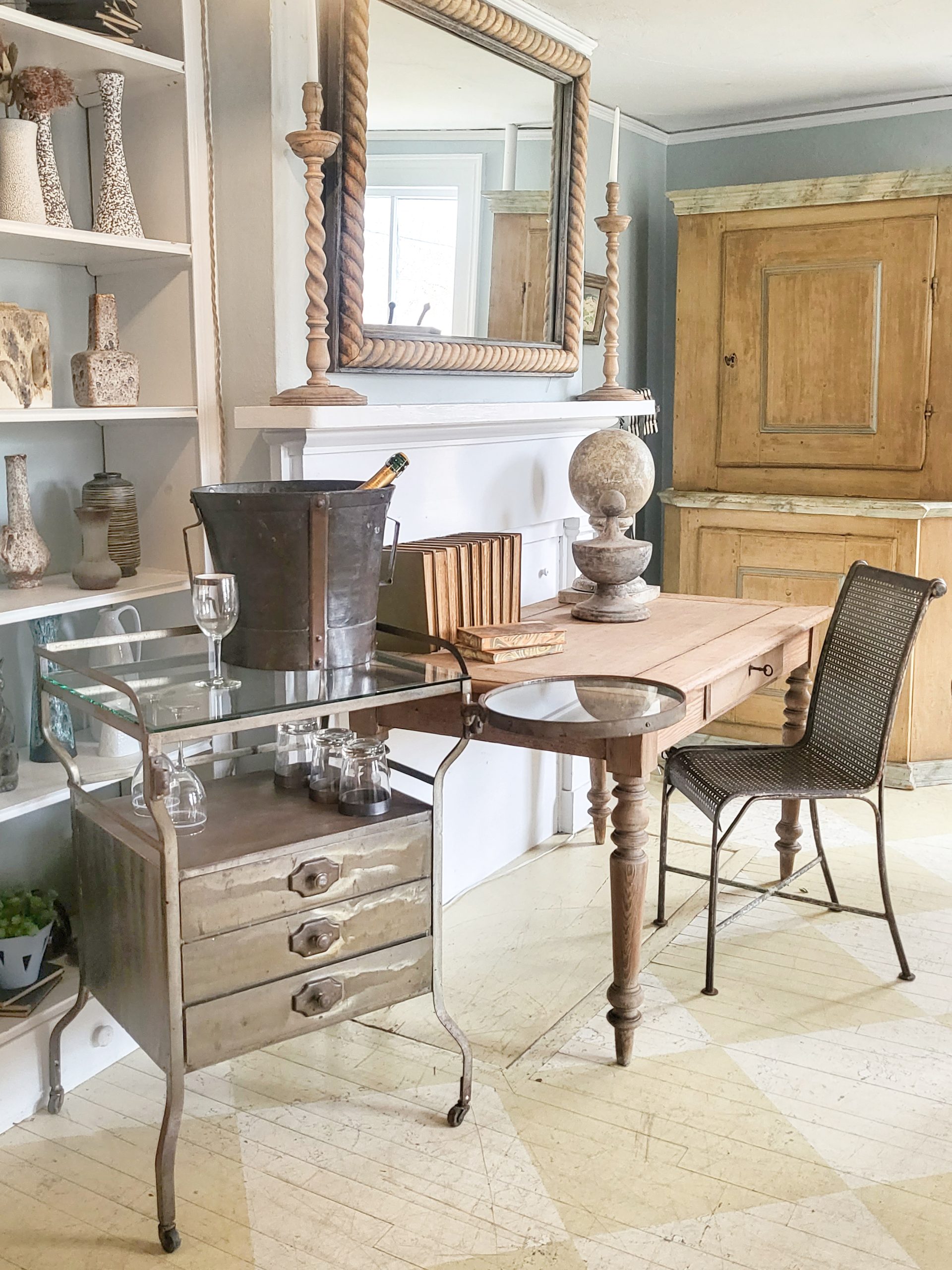 Metal Cart with Round Glass Extension - Image 2