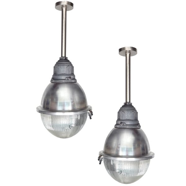 Industrial Holophane Street Lights