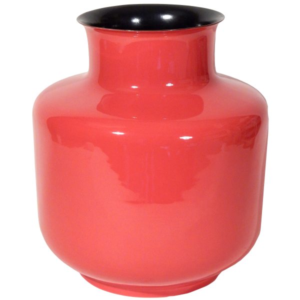Large Red Pot