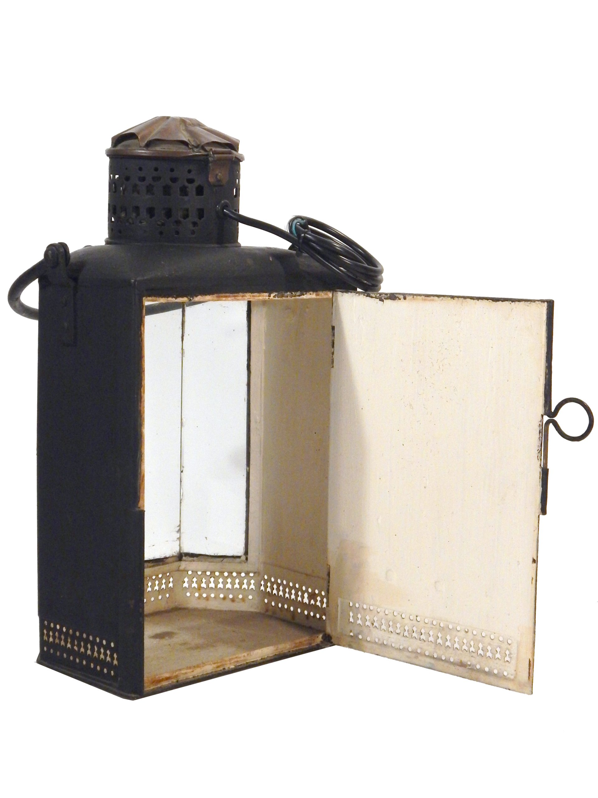 Vintage Railway Lanterns - Image 18